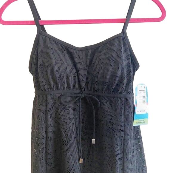 Swim Solutions Empire Princess Crochet Black One-Piece Swimdress 8 NEW - Picture 4 of 4